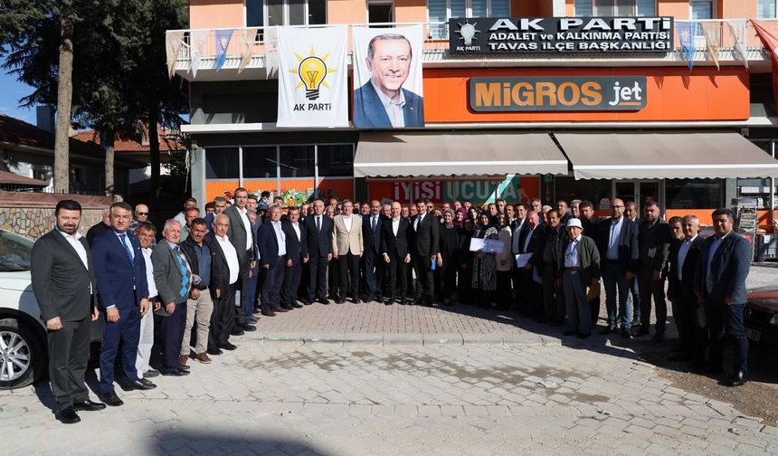Denizli’de AK Parti’den 8 İlçeyi Kapsayan Koordinasyon ve İstişare Toplantısı