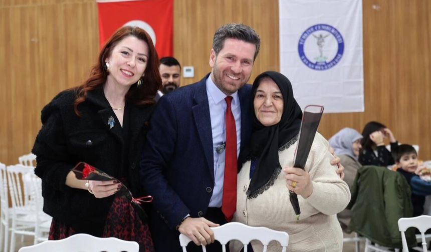 Başkan Tatık; "Anneler kültürel ve manevi değerlerin gelecek nesillere aktarılmasında büyük rol üslenirler"