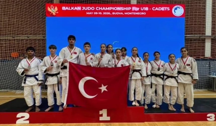 Denizli’nin Gururu Şirin, Balkan Üçüncüsü Oldu