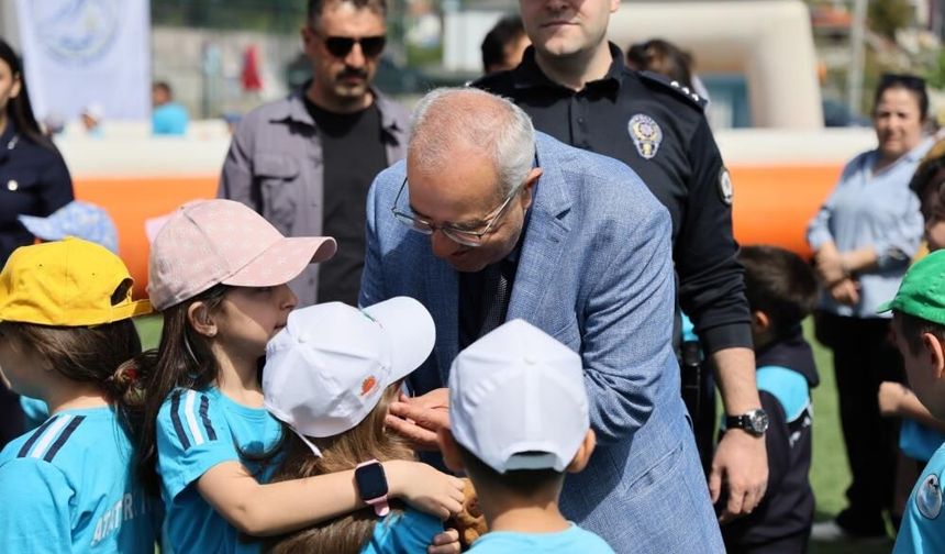 Çameli'nde 'Cittaslow Çocuk Şenliği' Renkli Görüntülere Sahne Oldu