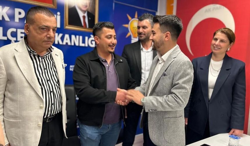 Denizli’de CHP'li Başkan İstifa Edip Ak Parti'ye Geçti
