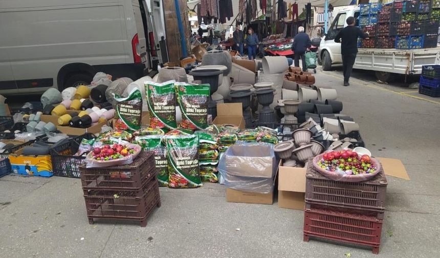 Semt Pazarındaki ‘Göz Hakkı' Sepetleri Yürekleri Isıttı