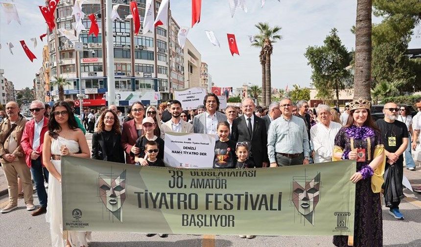 38. Uluslararası Amatör Tiyatro Festivali başladı