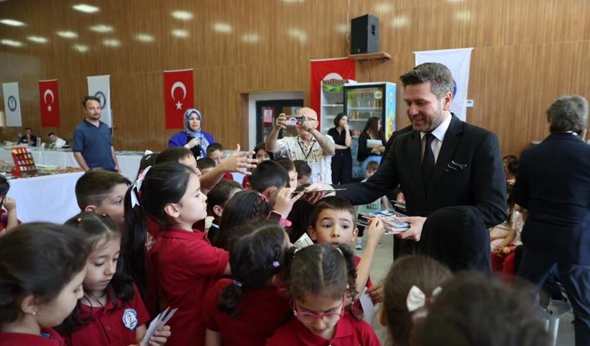 Tavas Kitap Fuarında 39 Yazar ve Şair Okurlarıyla Buluşuyor