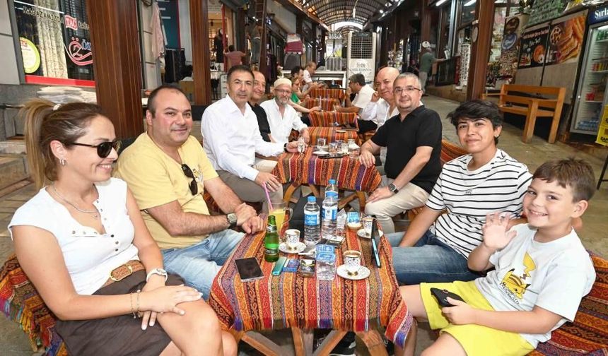 Başkan Erdoğan Üye ve Esnaf Ziyaretlerine Devam Ediyor