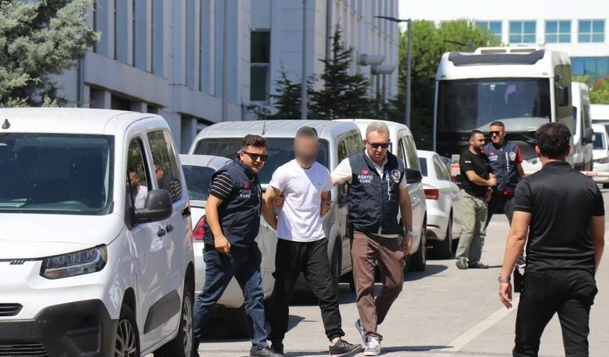 20 Yıllık Faili Meçhul Bakkal Cinayetinin Şüphelileri Adliyeye Sevk Edildi