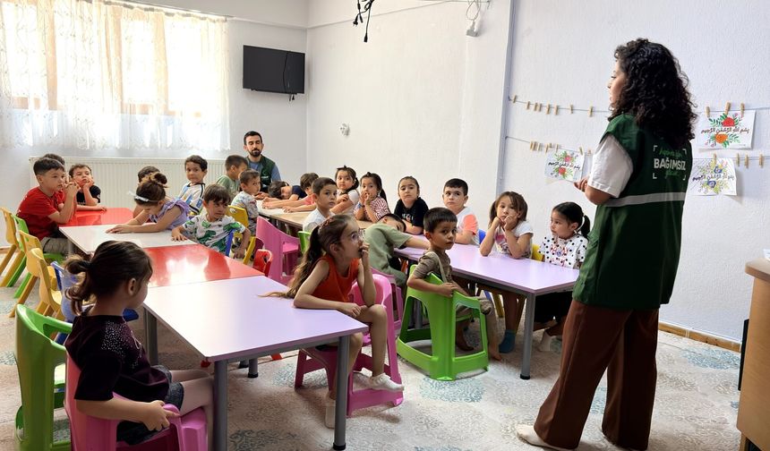 Yeşilay Denizli Şubesi'nden Miniklere Sağlıklı Yaşam Ve Teknoloji Farkındalığı Eğitimi