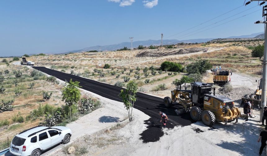 Başkan Ertemur: “Asfaltlamadık Yer Bırakmayacağız”
