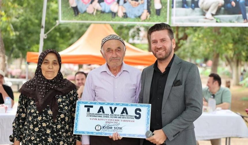 Tavas'ın 'En İyi Yanık Kokulu Koyun Yoğurdu ve Kavunu' Belirlendi
