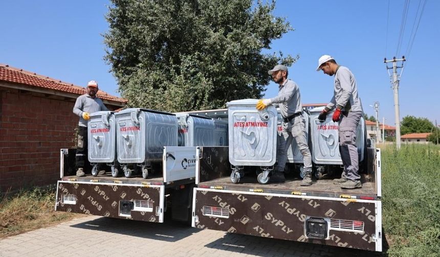 Çivril'de Vatandaş İstedi, Belediye 285 Yeni Konteyner Yerleştirdi