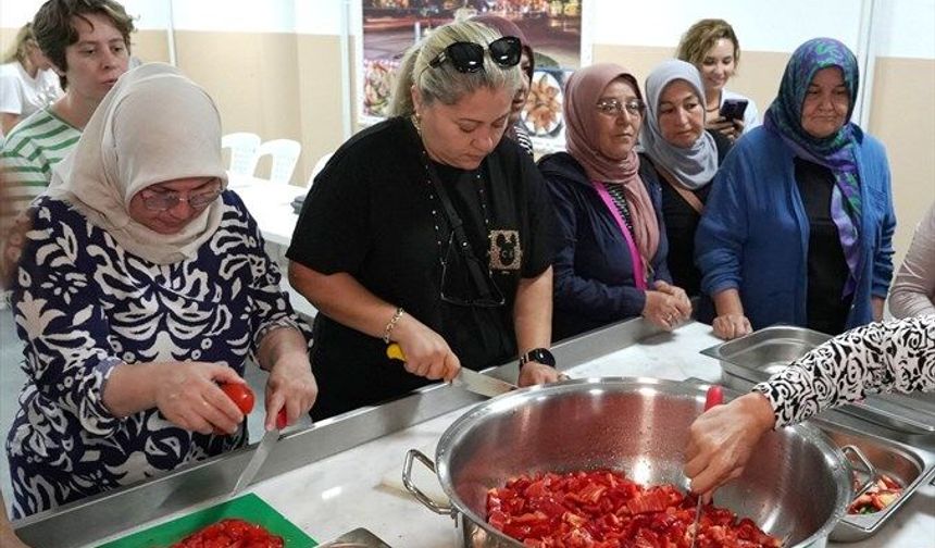 Büyükşehir'in Tarhana Atölyesine Yoğun İlgi