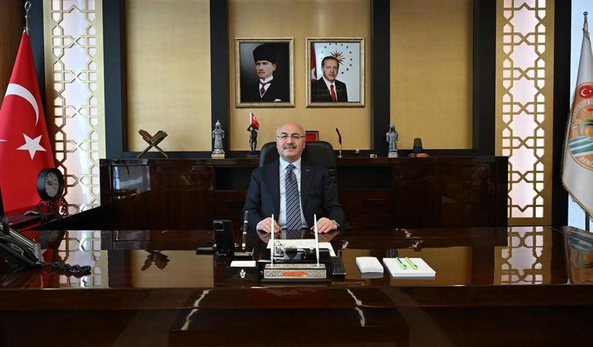 Vali Köşger; "Cumhuriyet bağımsızlık ve ortak geleceğimizin en güçlü teminatıdır"