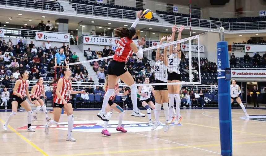 Denizli'nin Sultanları Lideri Devirdi: 3-2