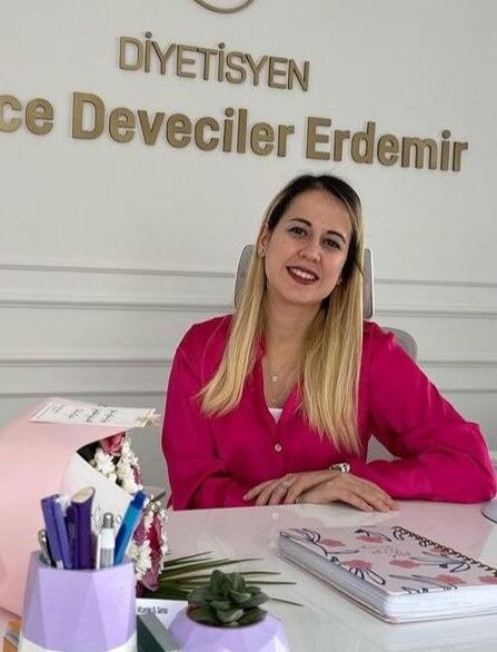 Diyetisyen Gülce Deveciler Erdemir