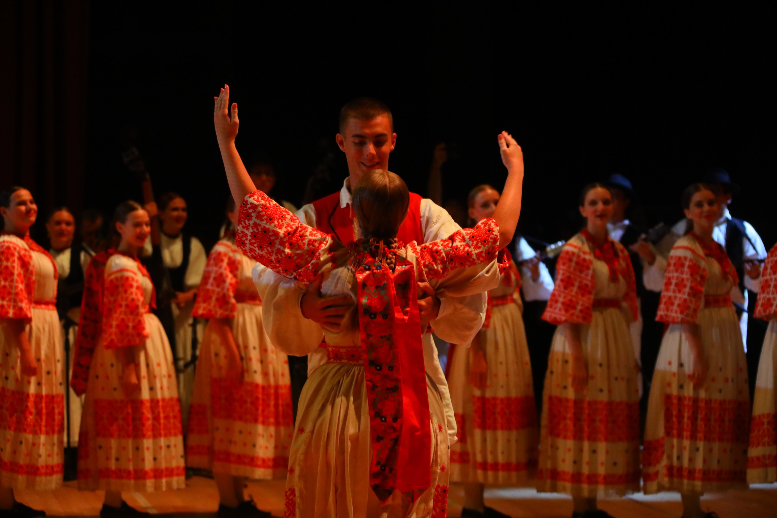 Halk Dansları Festivali Sona Erdi (3)