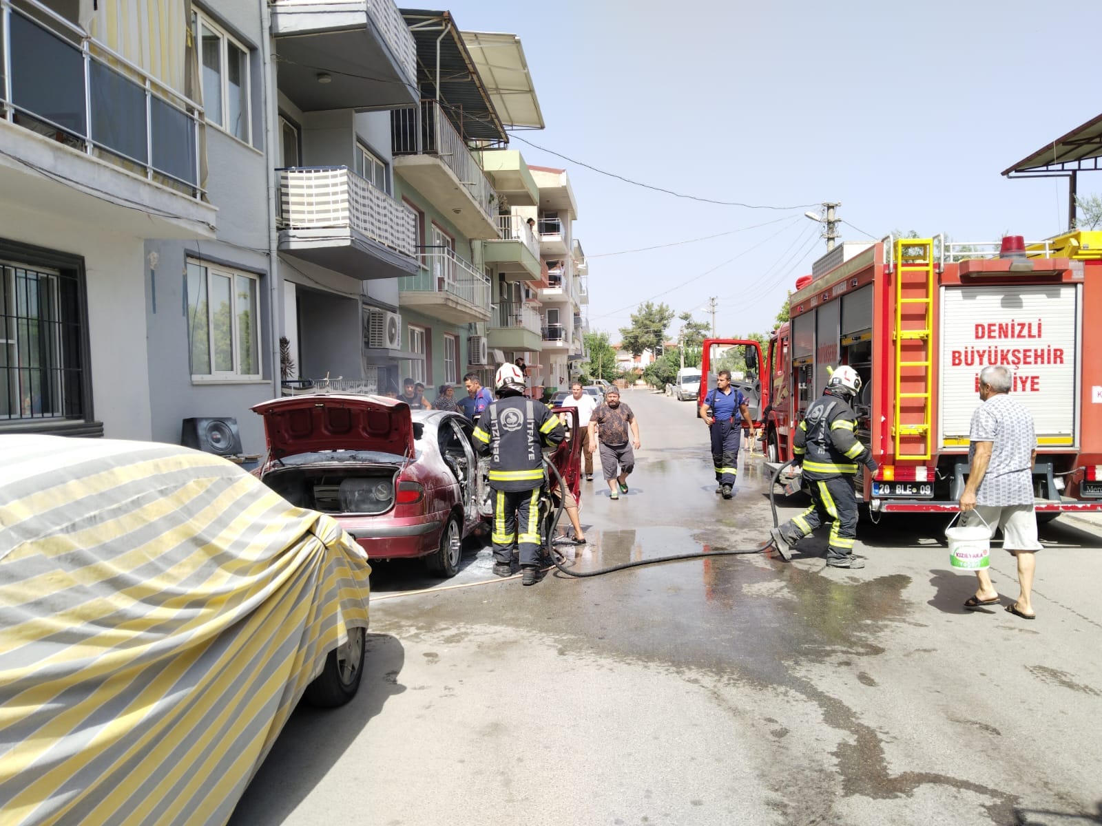 Merkezefendi̇’de Karasi̇nekle Mücadele Sürüyor! (2)