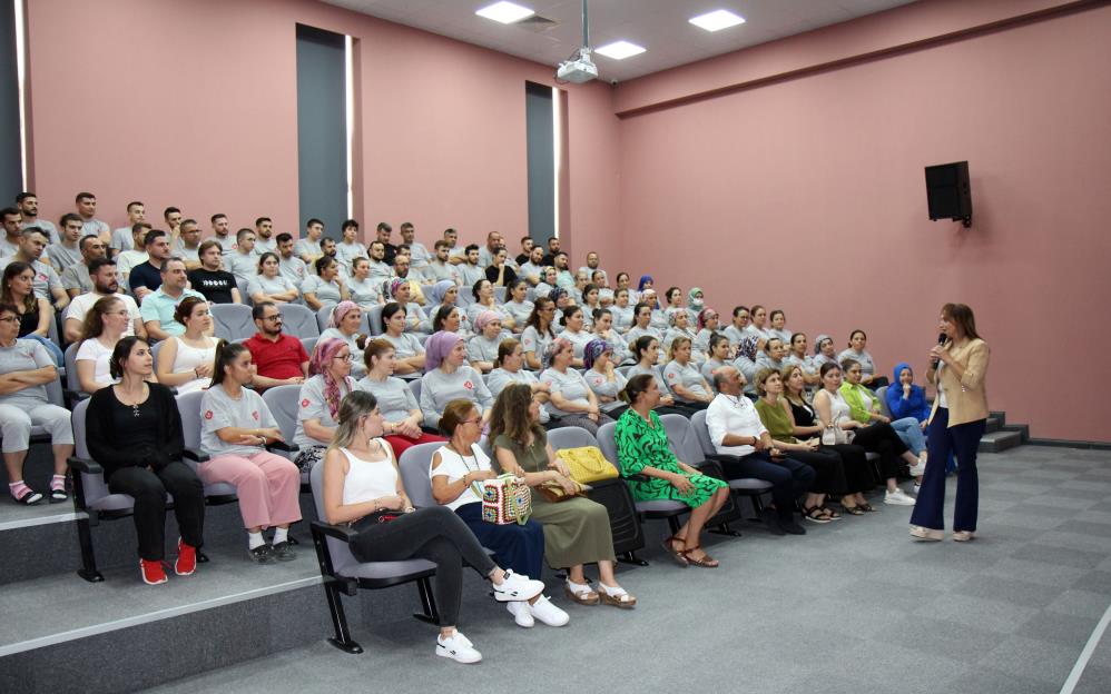 Tekstil Çalışanlarına Bulaşıcı Hastalık Eğitimi Verildi (1)