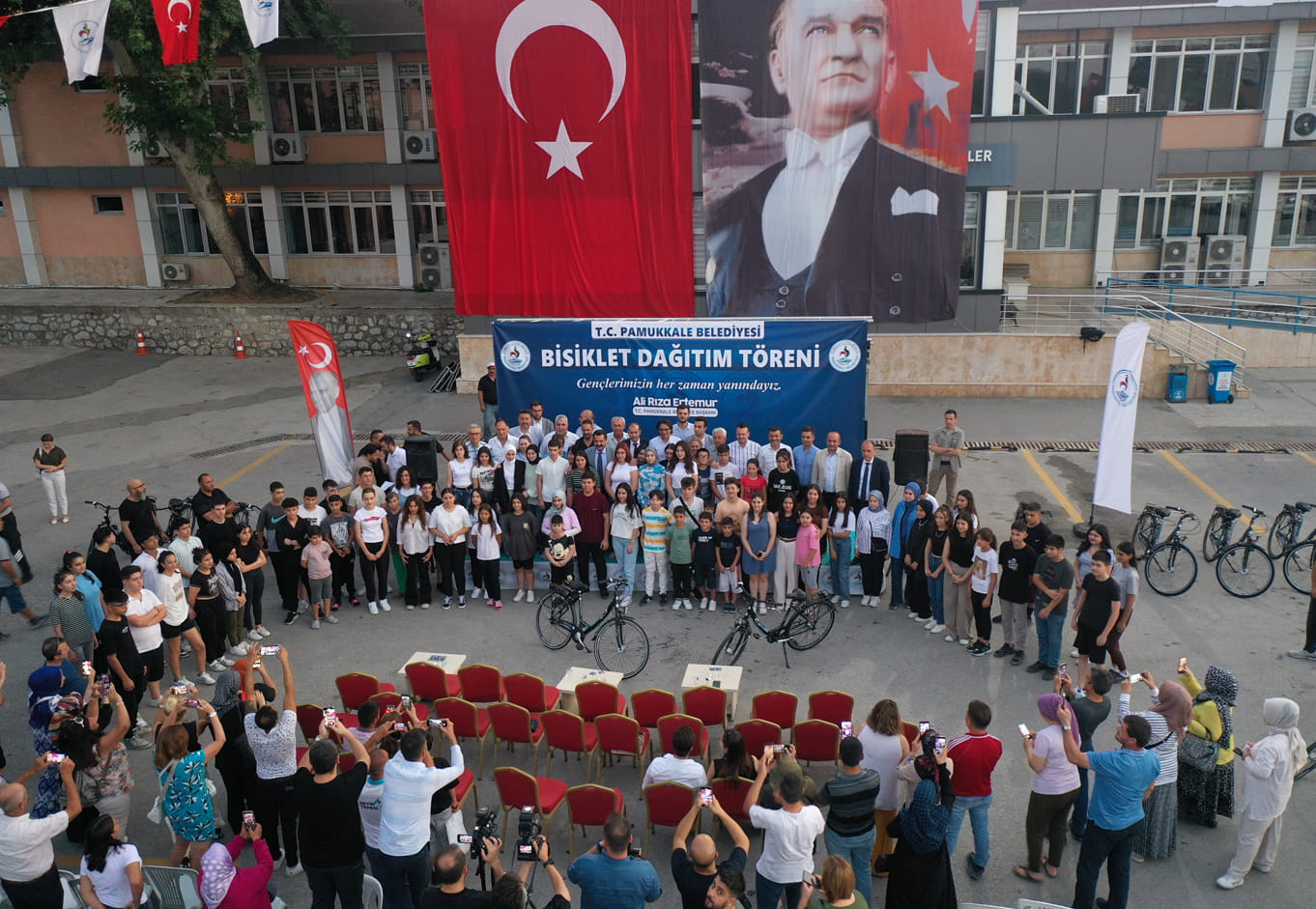 Çürümeye Terk Edilen Bisikletler Gençlere Dağıtıldı (5)