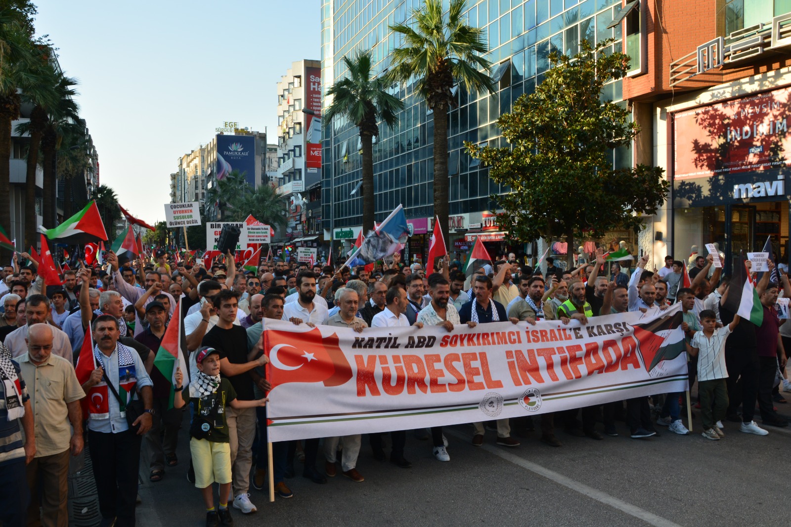 “İsrail Bizim Için Devlet Değil, Terör Örgütüdür” (3)