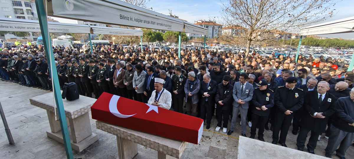 Denizlili Astsubay Erzincan Kayak Kaza3