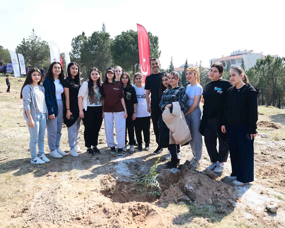 Denizli Kadinlar Gunu 8 Mart1