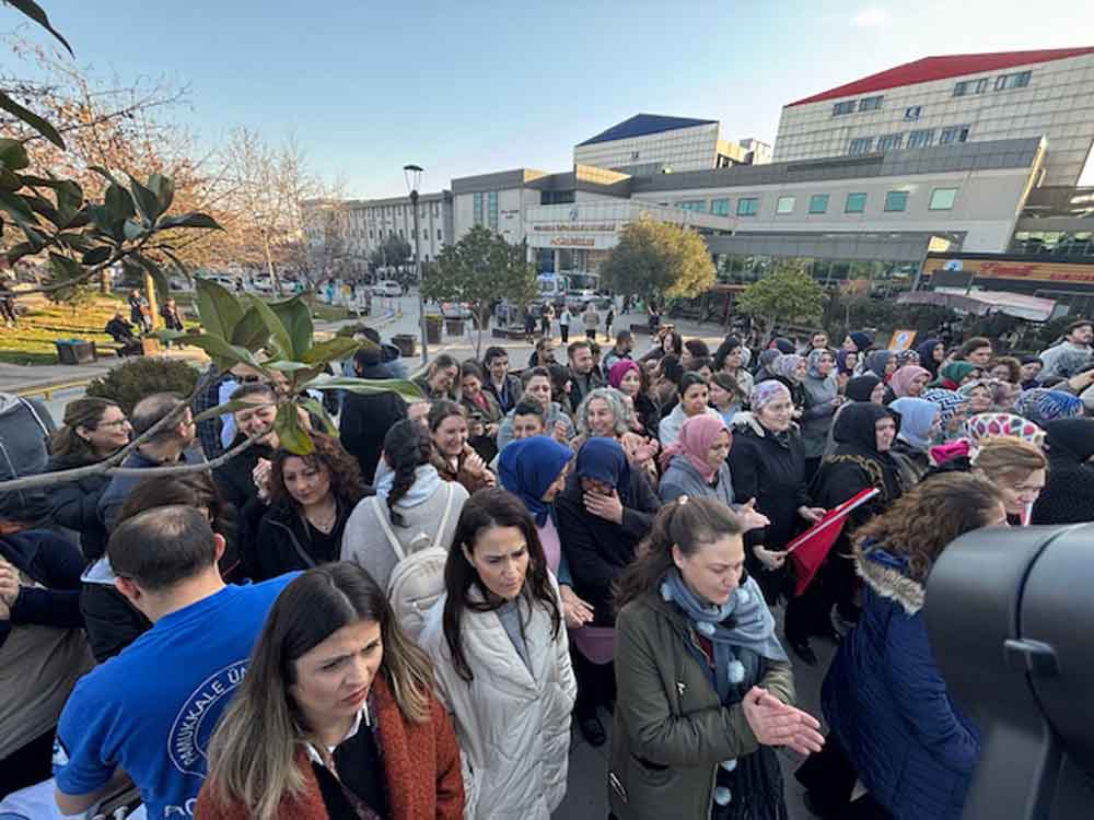 Denizli Turk Saglik Is Pamukkale Universitesi Hastanesi Eylem1