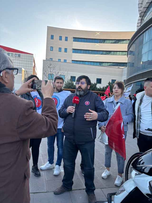 Denizli Turk Saglik Is Pamukkale Universitesi Hastanesi Eylem3