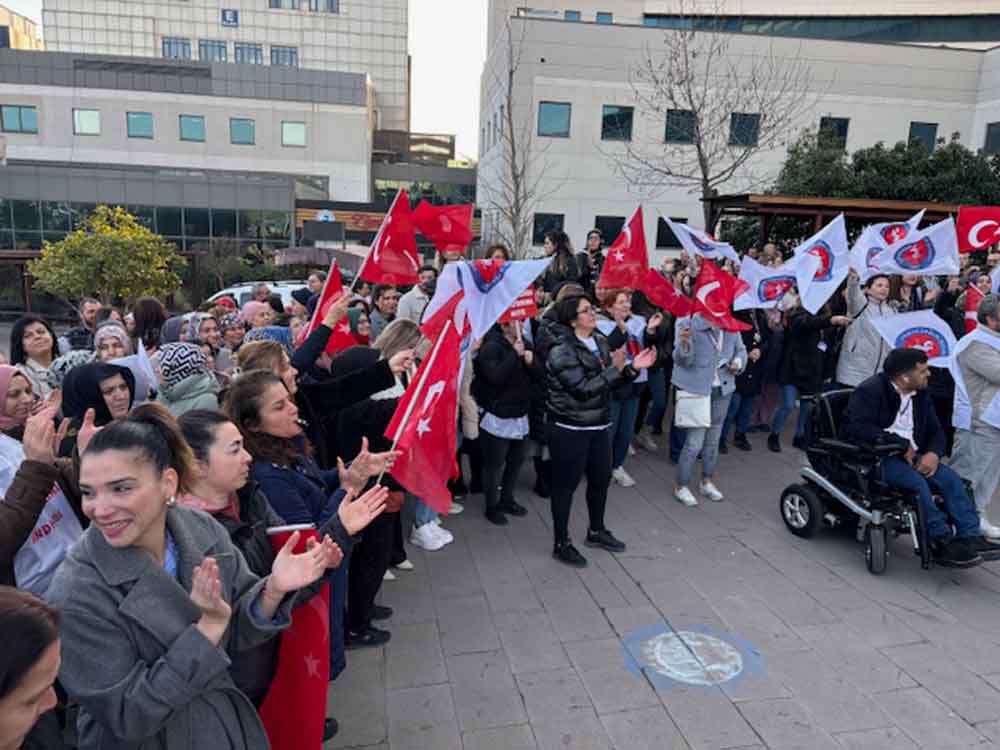 Denizli Turk Saglik Is Pamukkale Universitesi Hastanesi Eylem4