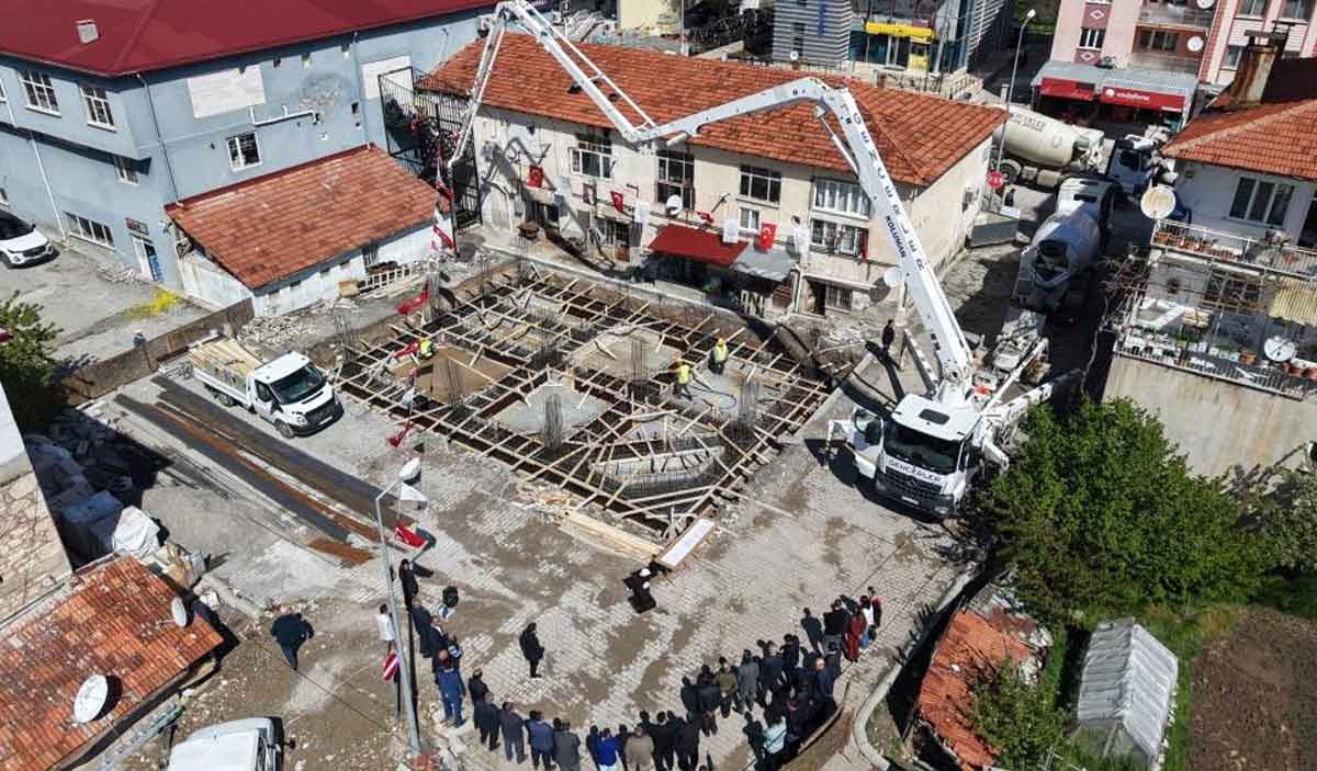 Camelinde Yoresel Ekmek Firininin Temeli Torenle Atildi 3