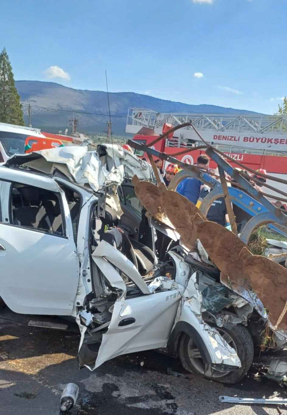 Denizli Serinhisar Kaza Kadin Hayatini Kaybetti4