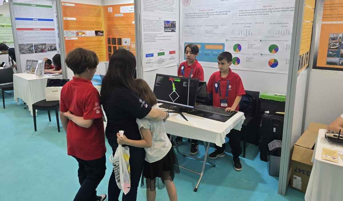 Baskan Putun Beyagacli Ogrencileri Ankarada Yalniz Birakmadi 3
