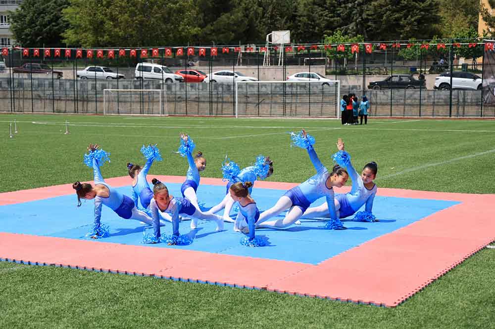Camelide 19 Mayis Ataturku Anma Genclik Ve Spor Bayrami Coskulu Torenlerle Kutlandi 1
