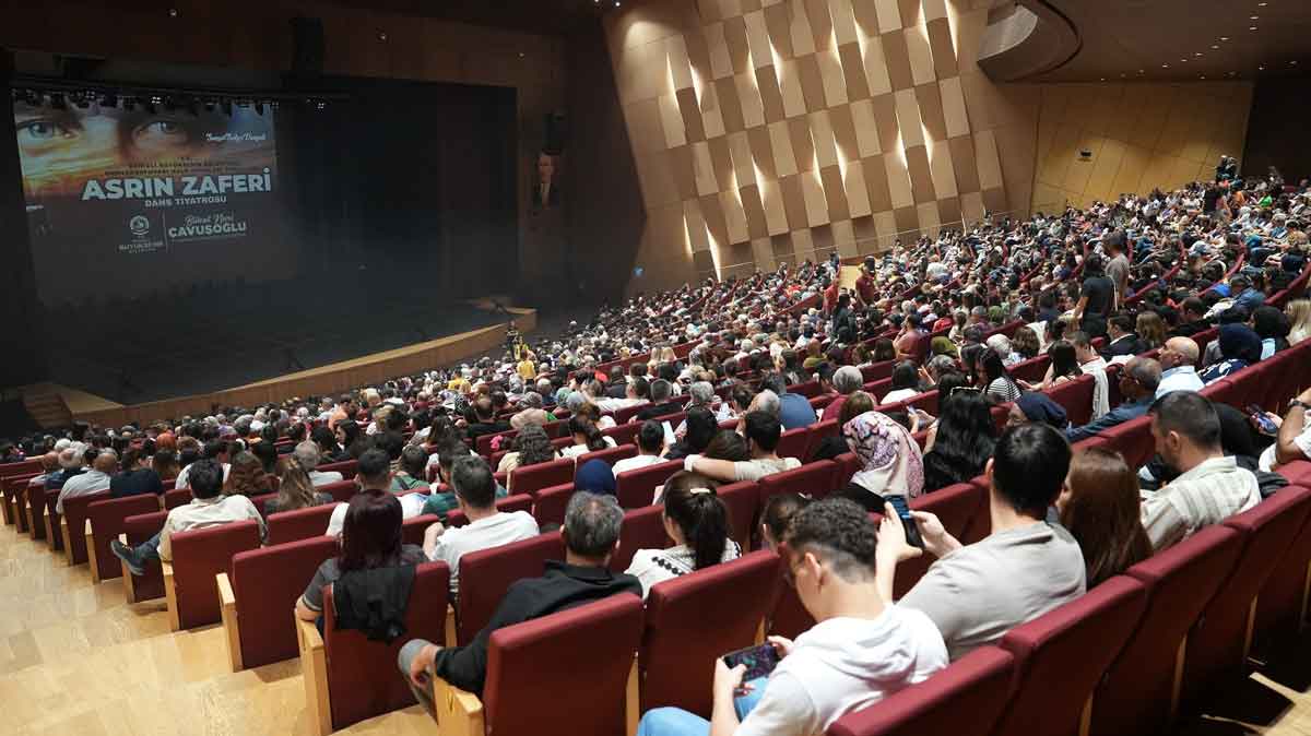 Denizli Buyuksehir Tiyatro 1
