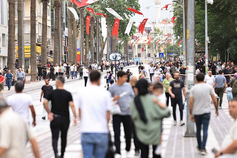 Denizlinin Kalbi Yine Camlik Ve Gazi Bulvarinda Atti 4