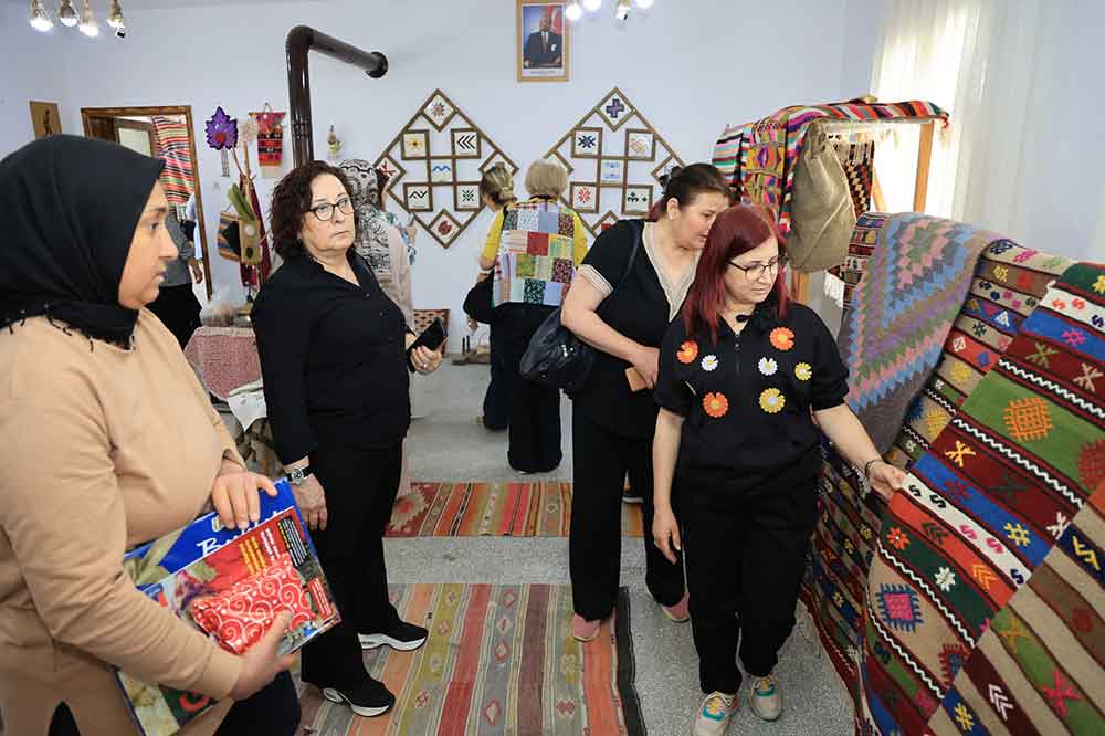 Gonullu Anneler Camelinin Dogasi Ve Kulturel Zenginliklerine Hayran Kaldi