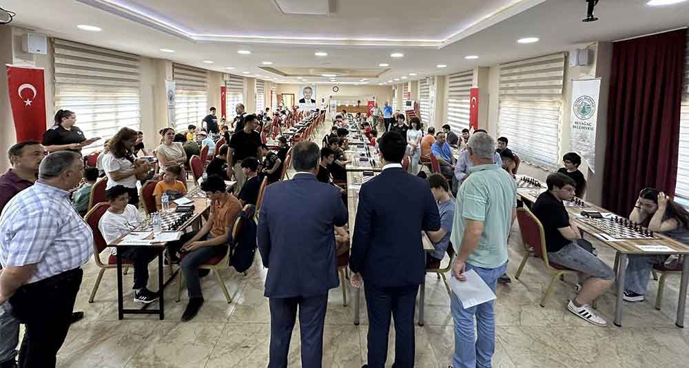 Beyagac Belediyesi 3 Geleneksel Satranc Turnuvasi Sona Erdi 2