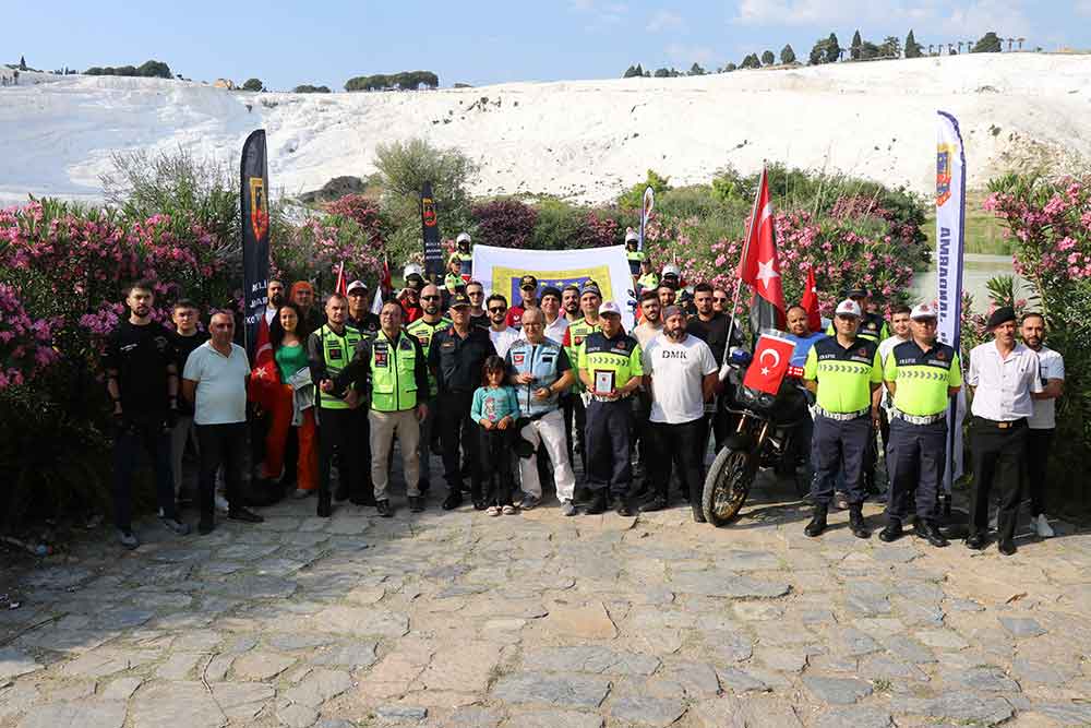 Denizlide Jandarma Teskilatinin 186 Yilina Ozel Kentte Konvoy Turu 1