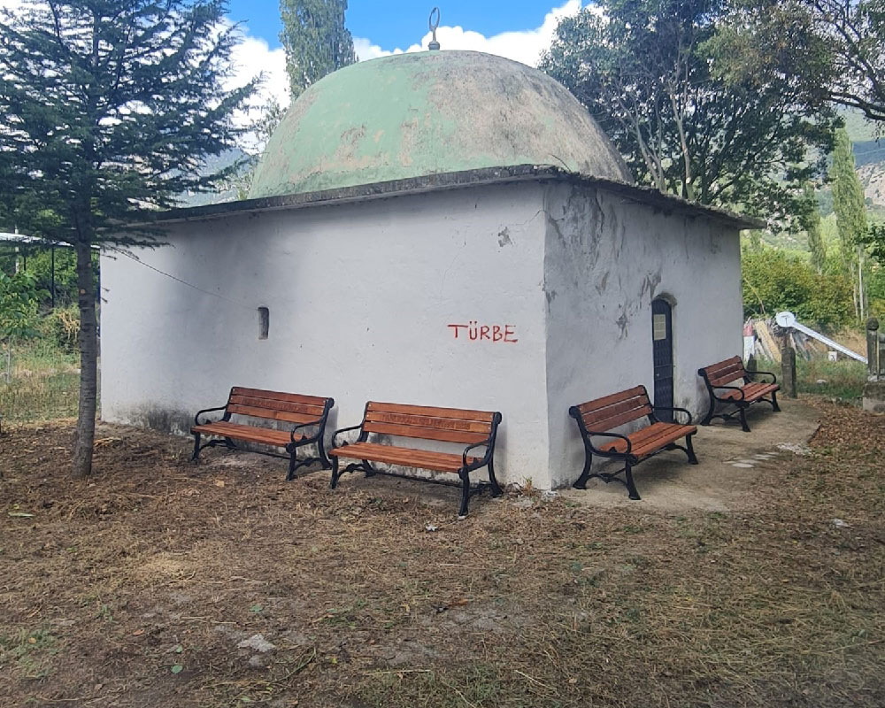 Teslim Abdal Sultan Turbesi Tepkilerin Ardindan Temizlendi 2