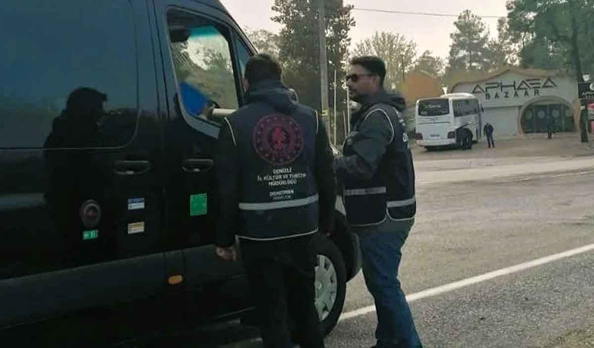 Pamukkalede Kacak Tur Ve Belgesiz Rehberlere Siki Denetim