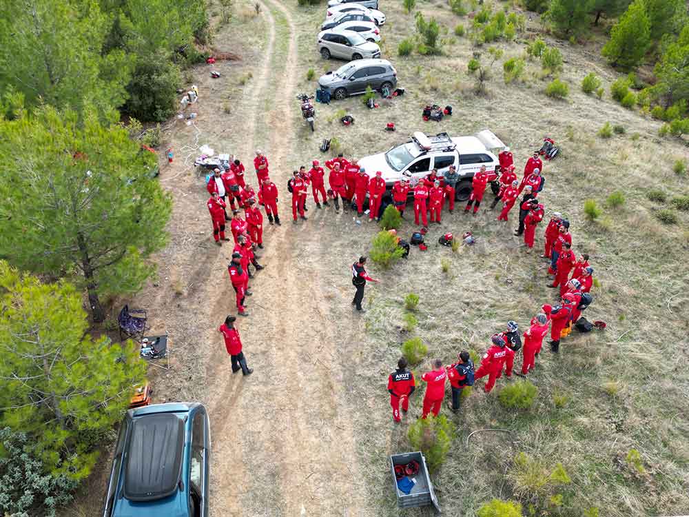Akut Ege Ekipleri Tatbikatlarla Gonullulerini Her An Goreve Hazir Hale Getiriyor 1