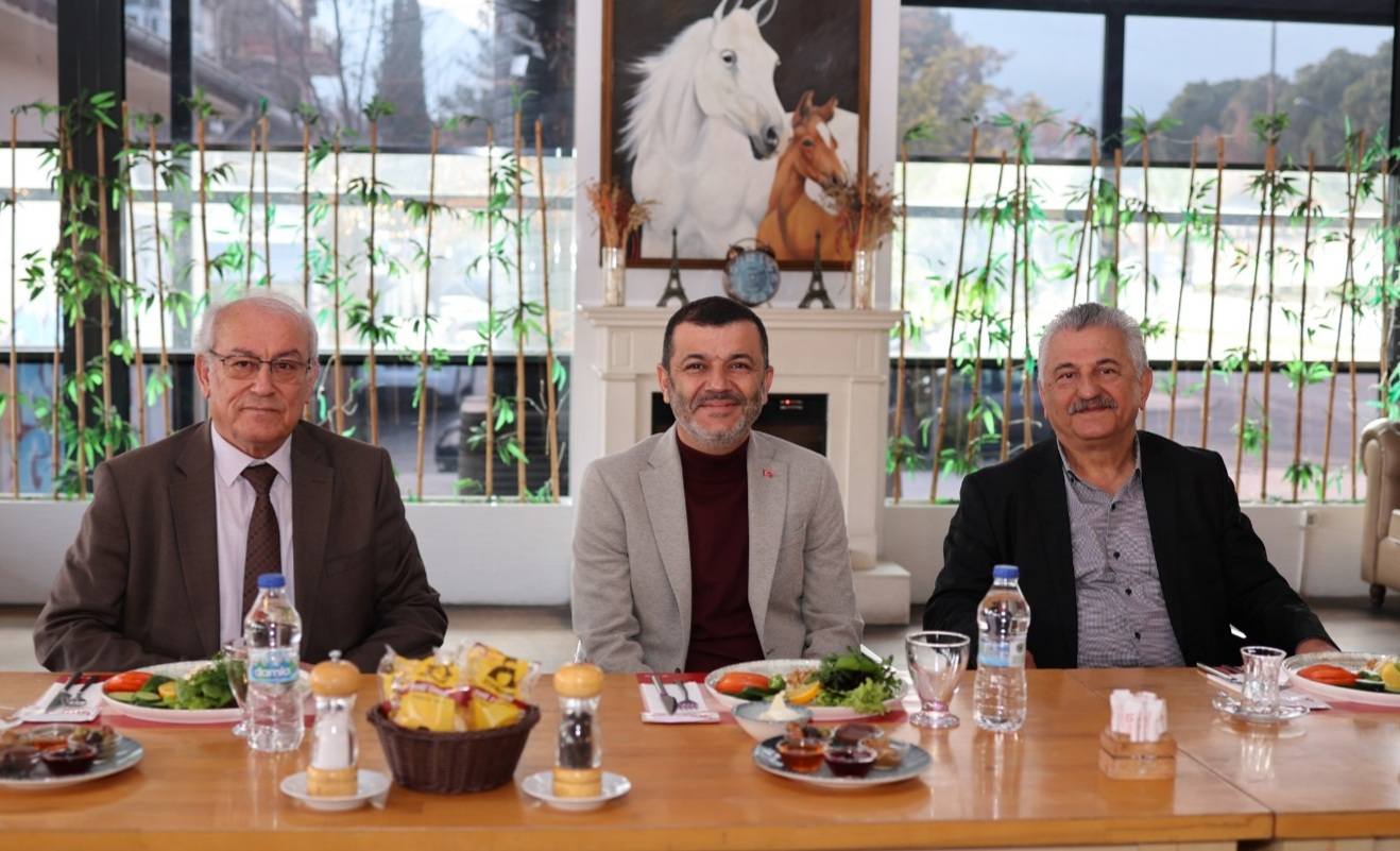 601819457 903535942348024 6320505631164453736 N