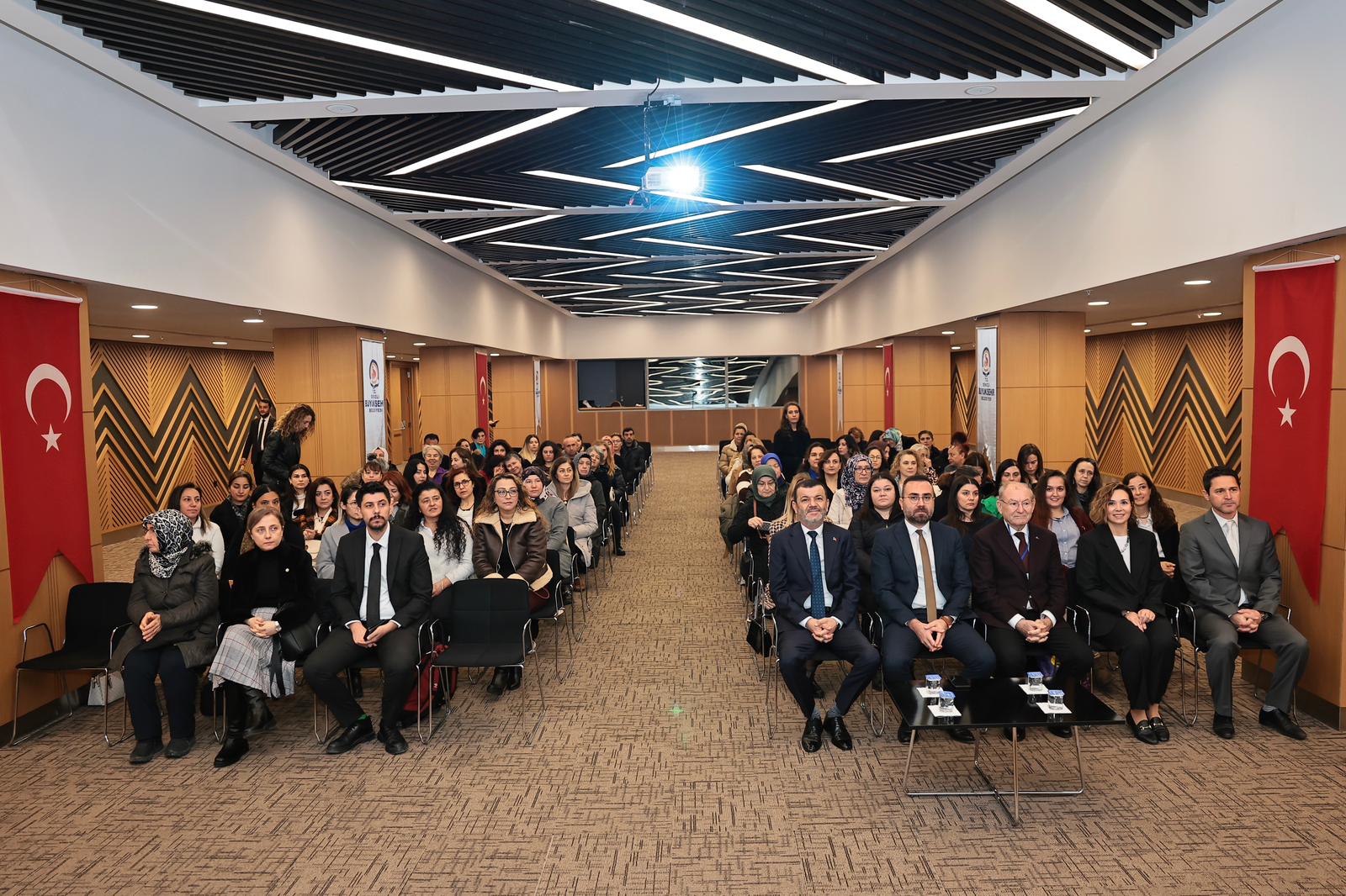 Denizli Büyükşehir Girişimci Kadınların Yanında (9)