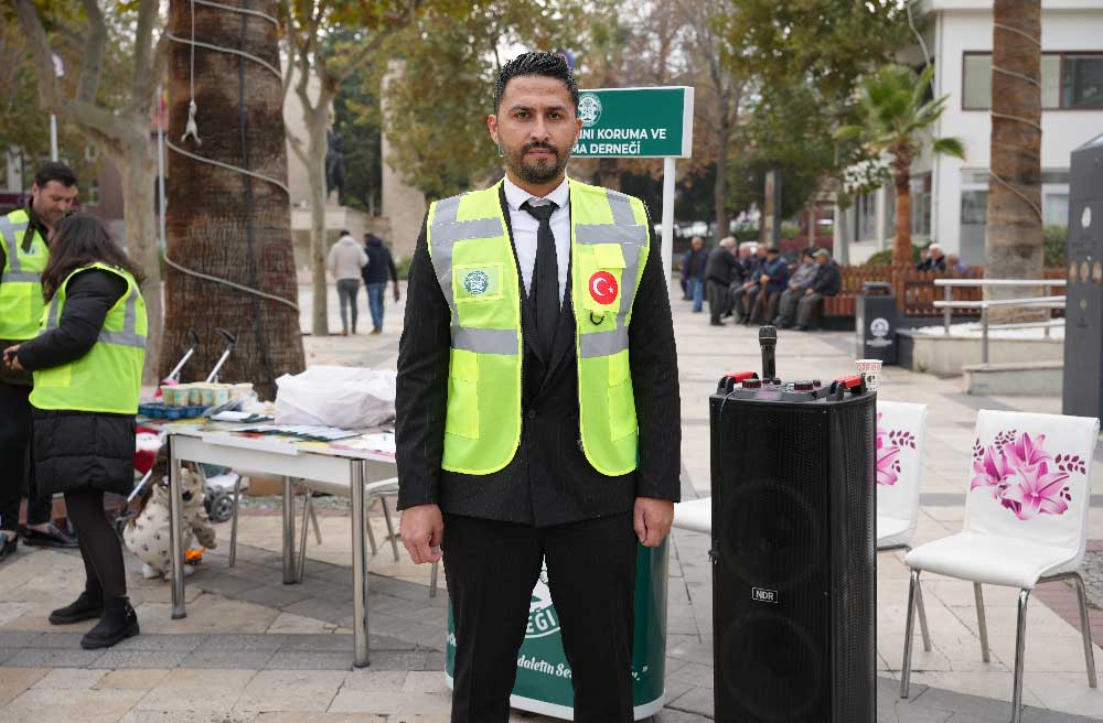 Denizlide Iscilerin Haklari Ve Is Yerlerinde Yasadiklari Sorunlara Dikkat Cekildi 1