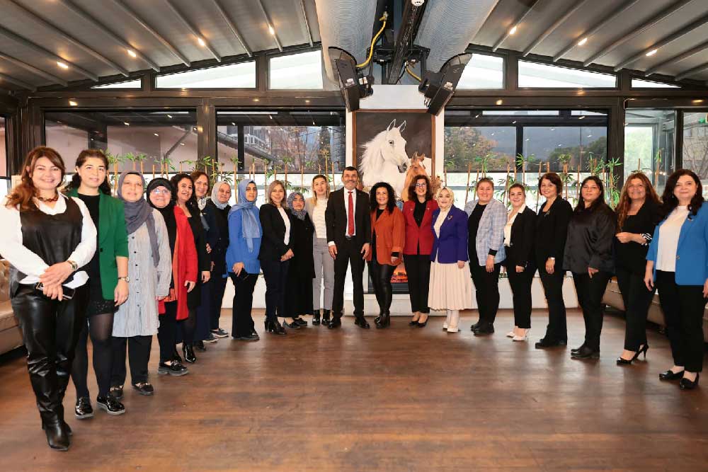 Kadin Meclisinden Dunya Kadin Haklari Gununde Anlamli Bulusma 2