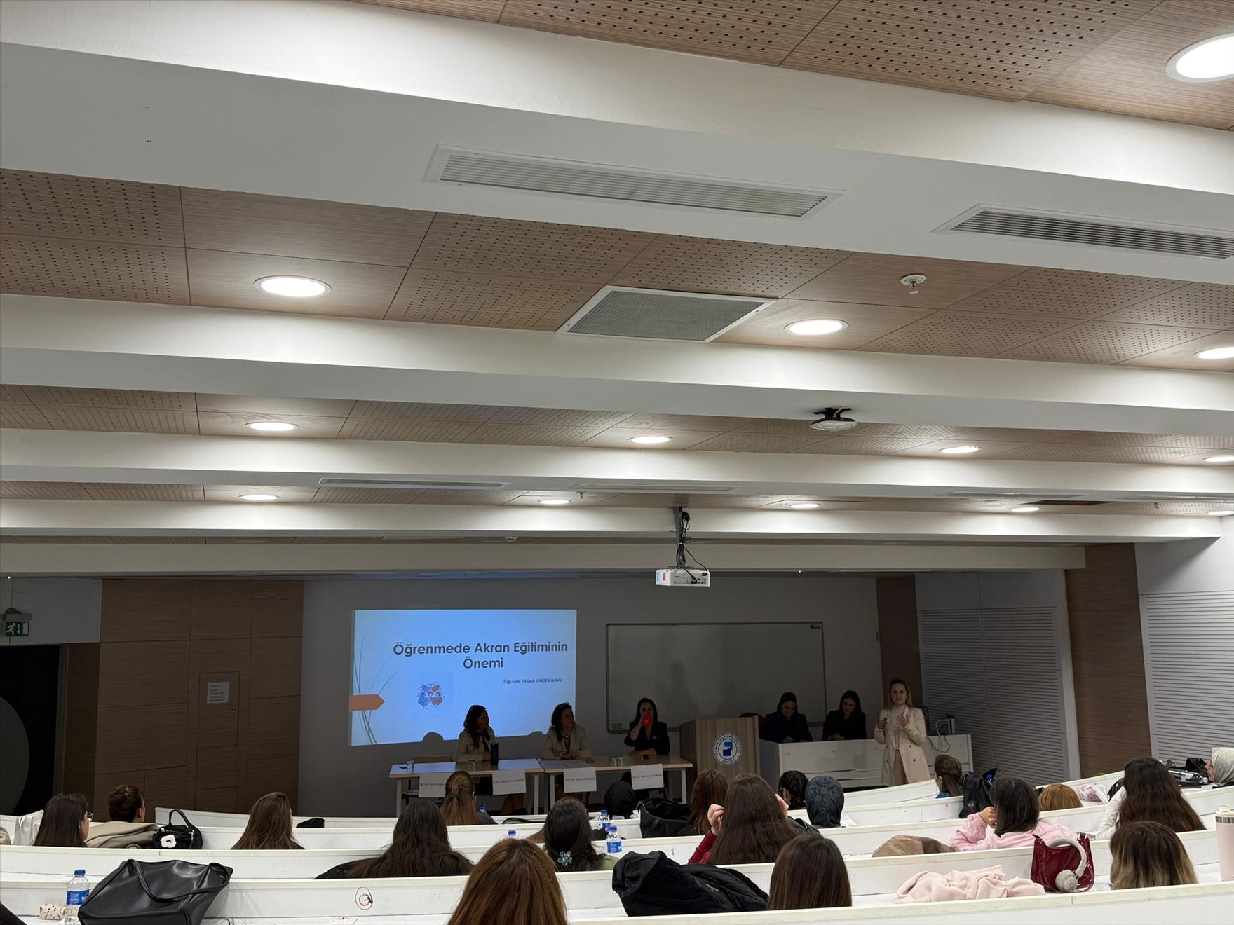 Xl 65B83B3B 5186 422C B31E 2341Fbfeb5A8