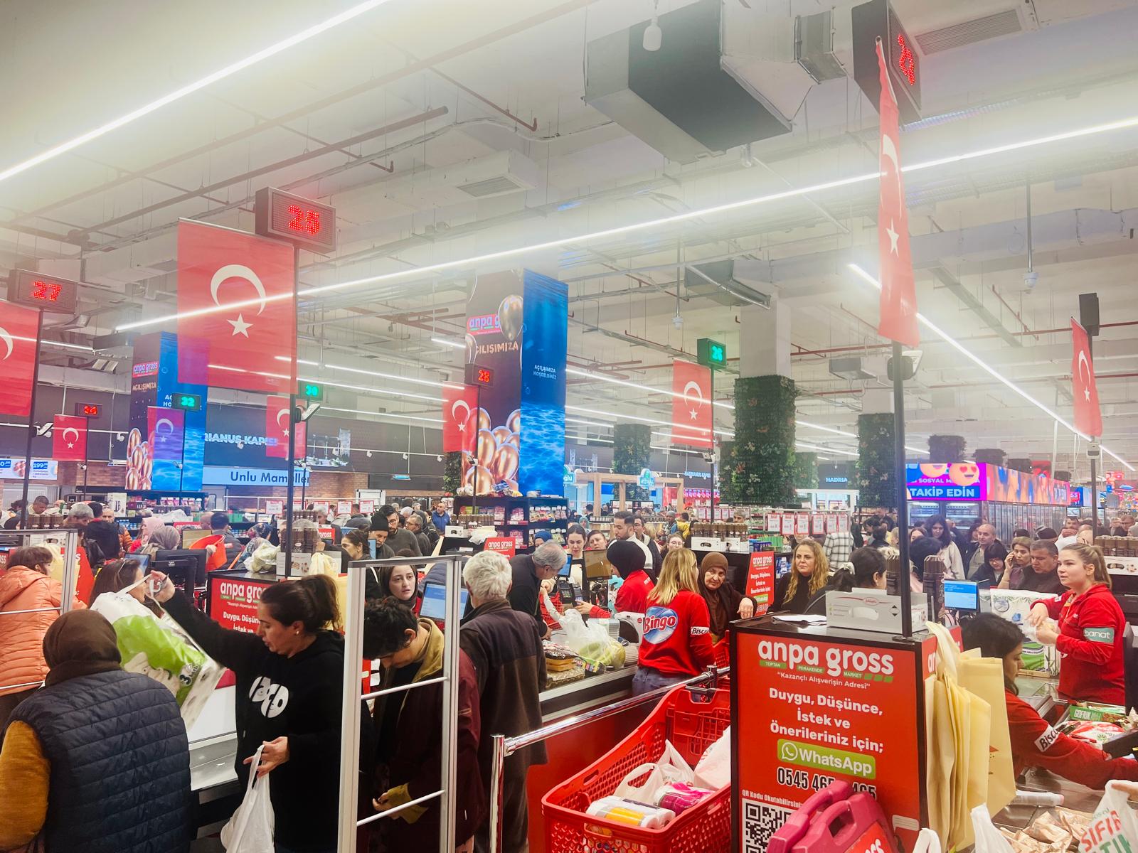 215A6A5B 6780 43E3 Abe2 7A539639A9B8-1