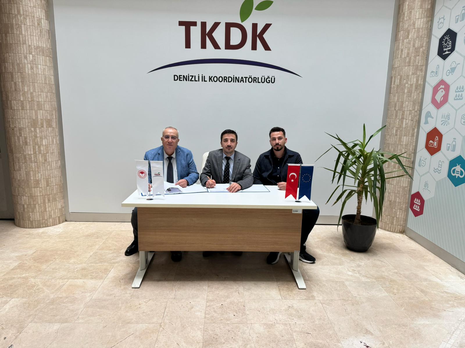 Dae9B27B 386A 4394 9F77 9D4694B2003F