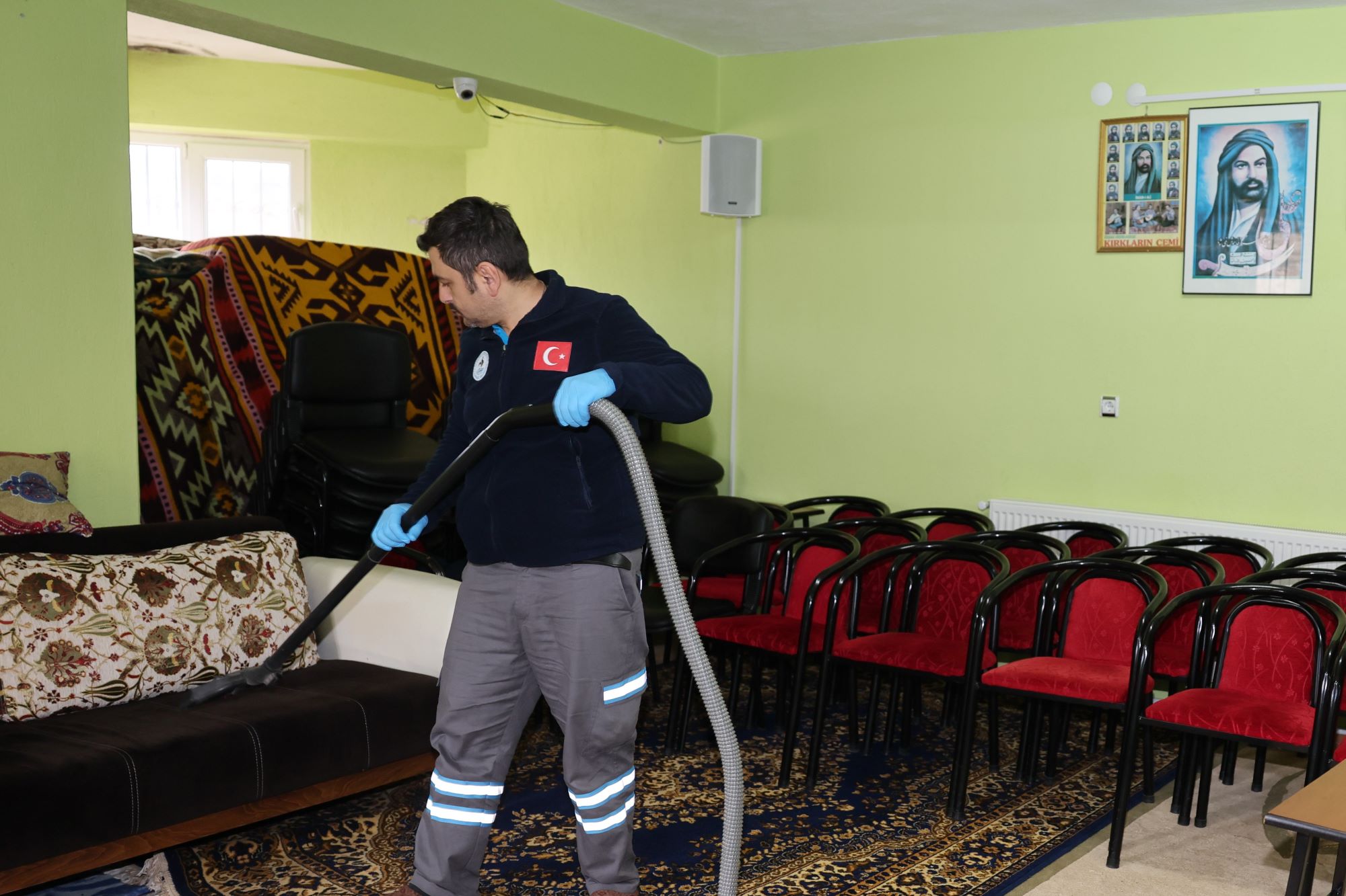 13022026014656Pamukkale.de.ibadethaler.ramazan.ayina.tertemiz.giriyor...4.