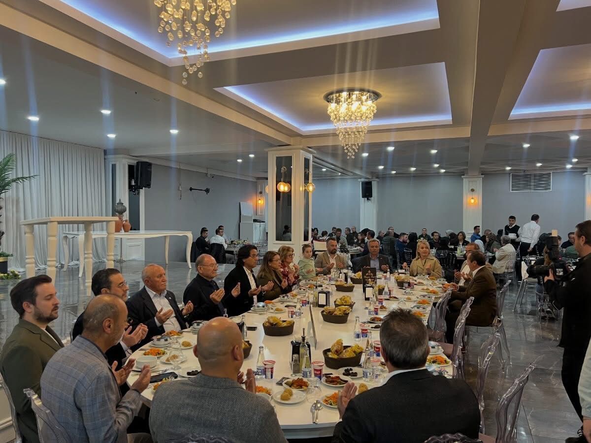 4Fb12E14 C9Ca 4Bfb A2Ed 9D262D54Aca3