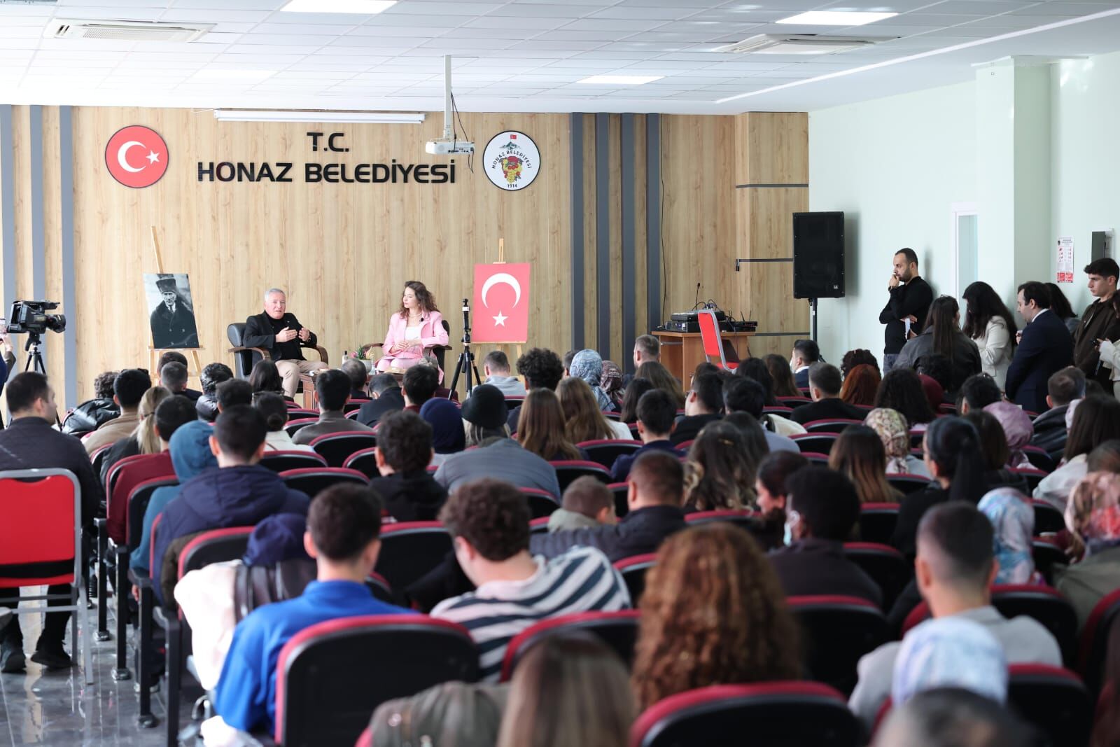 5Ed4Fbc7 2506 44F2 A6B7 4893F1C56212 (1)